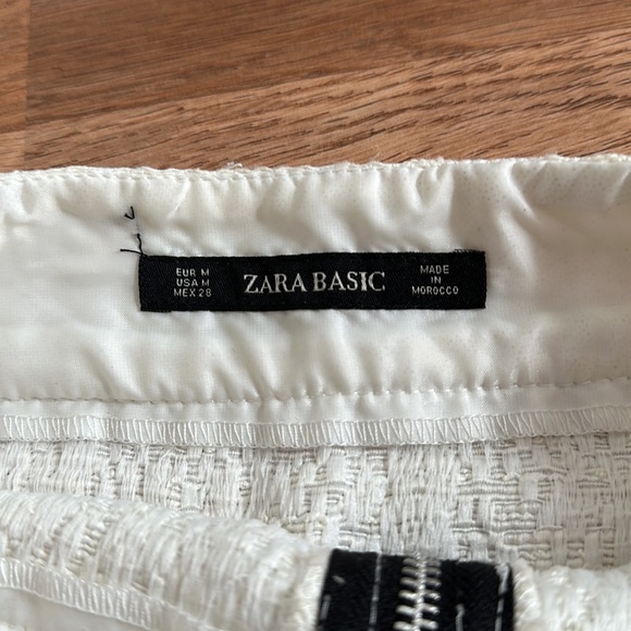 Zara skirt - Picture 3 of 3